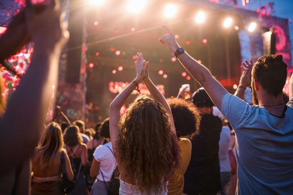 Gambaran Kebersihan Lingkungan Saat Konser: Pentingnya Fasilitas Dasar